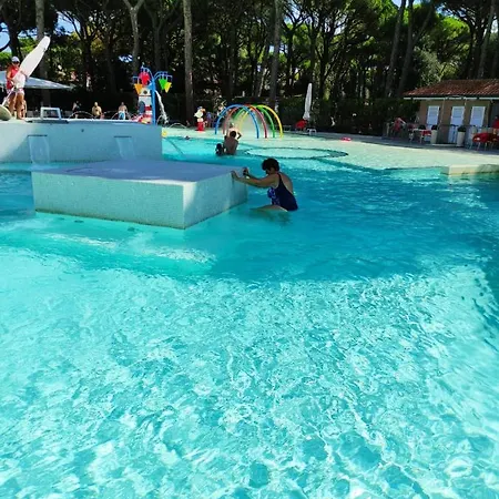 Holiday home Mipro Mobilhome Lido di Spina