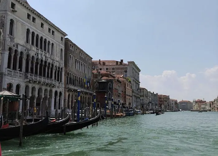 Mipro Mobilhome ليدو دي سبينا