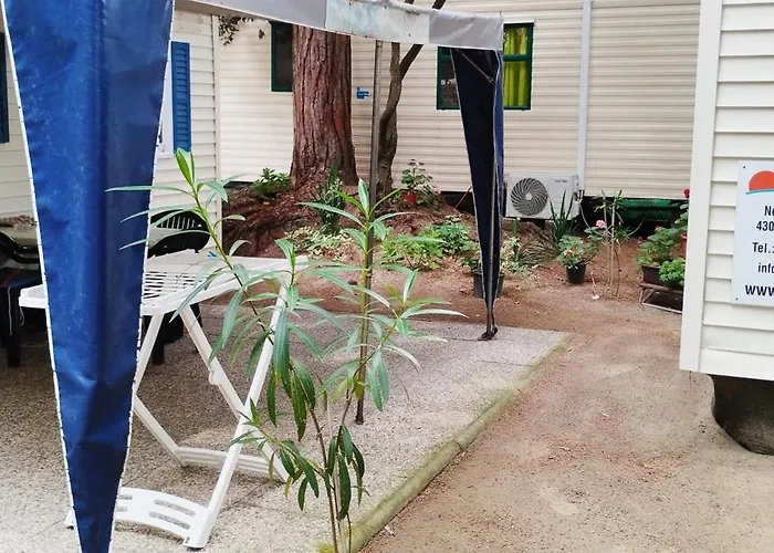 Mipro Mobilhome بيت للعطل *